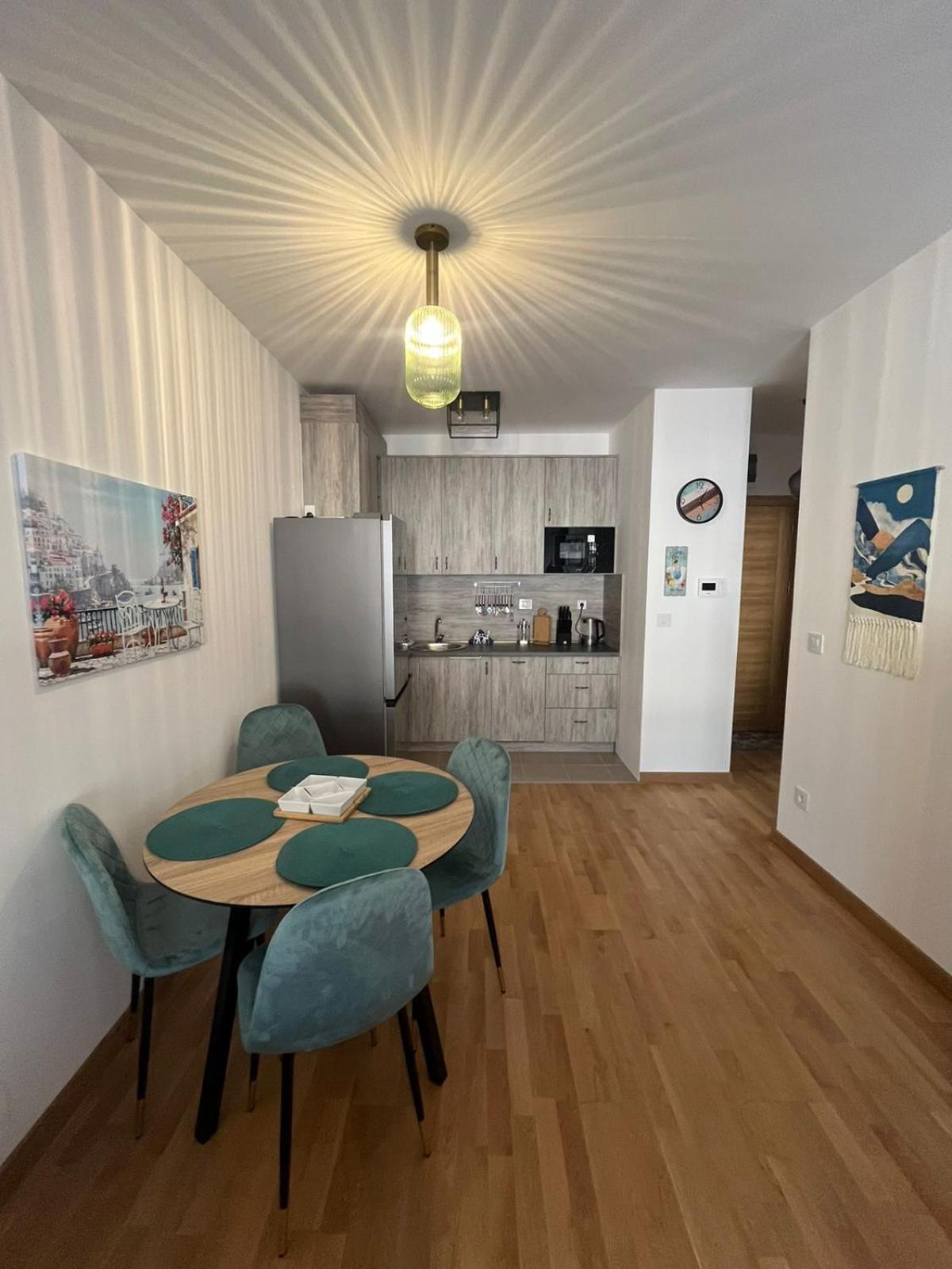 Apartamento Kara Becici Budva Exterior foto